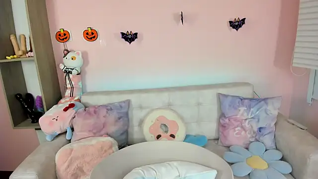 Snapshot of tinysara chatting on October 2025 04:29:02 PM tinysara online show from October 2025 04:29:02 PM