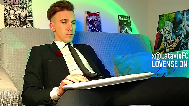Midnighter  online show from April 2026 01:48:02 PM
