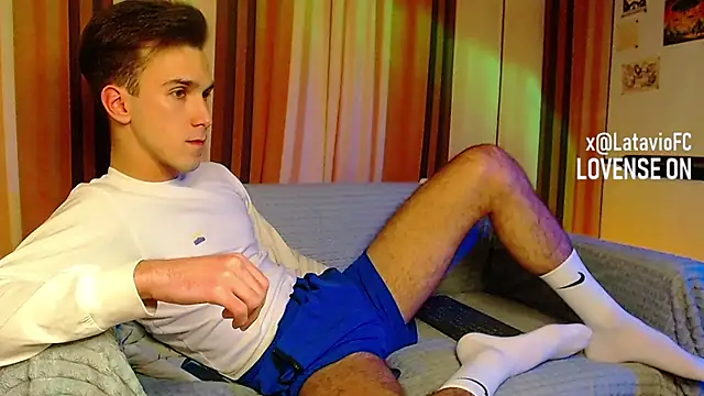 Midnighter  online show from November 2025 12:03:02 AM