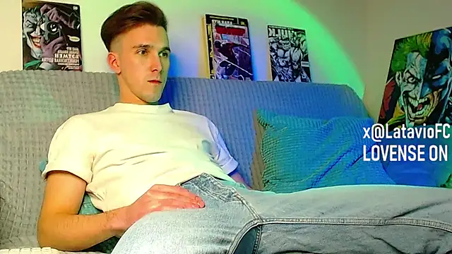 Midnighter  online show from March 2026 10:00:02 PM