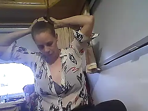 WildScorpio86 online show from March 2026 02:25:01 PM