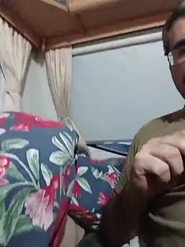 WildScorpio86 online show from February 2026 03:52:02 AM