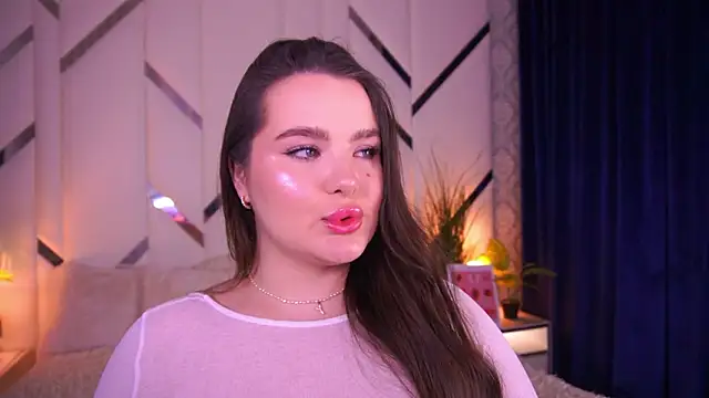 Snapshot of CuteAmberr chatting on February 2026 12:20:02 AM CuteAmberr online show from February 2026 12:20:02 AM