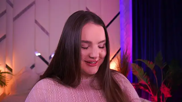 Snapshot of CuteAmberr chatting on November 2025 12:48:02 AM CuteAmberr online show from November 2025 12:48:02 AM