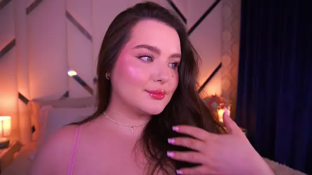 CuteAmberr online show from April 2026 11:44:01 PM