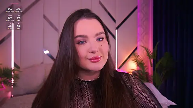 Snapshot of CuteAmberr chatting on November 2025 01:26:02 AM CuteAmberr online show from November 2025 01:26:02 AM