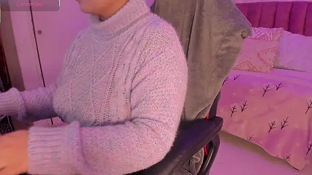 scarlet miller1 online show from September 2025 12:31:02 PM