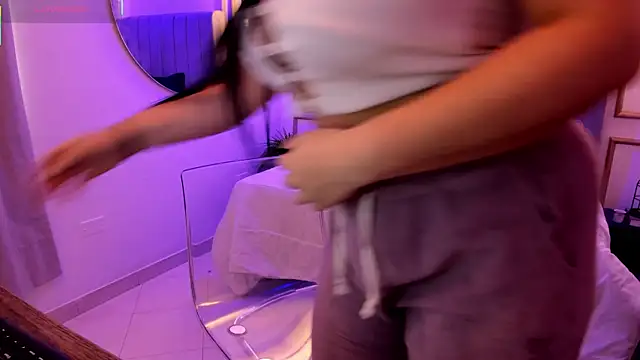 scarlet miller1 online show from October 2025 12:17:01 PM