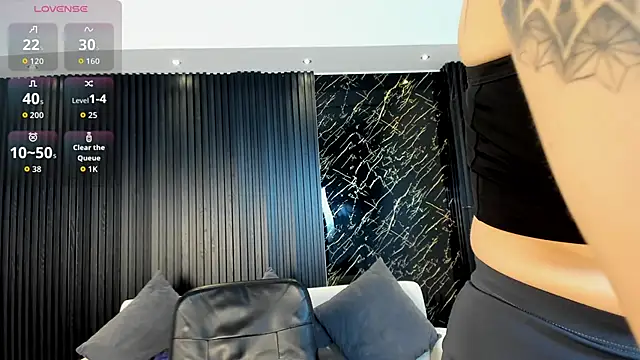 charlottewhitte online show from March 2026 11:59:01 AM