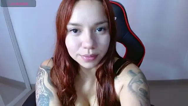 Snapshot of samantha_tattu chatting on February 2025 09:09:01 PM samantha tattu online show from February 2025 09:09:01 PM