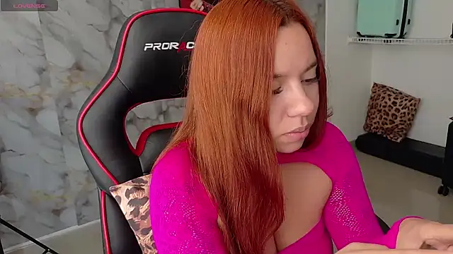 Snapshot of samantha_tattu chatting on September 2025 07:40:02 PM samantha tattu online show from September 2025 07:40:02 PM