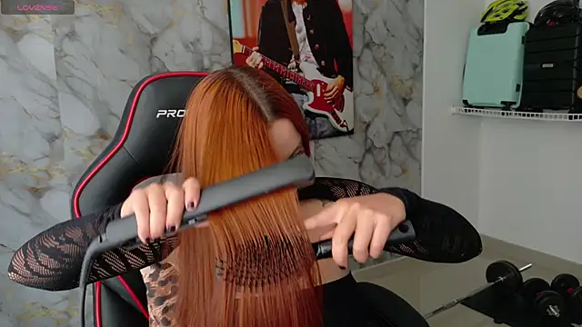 Snapshot of samantha_tattu chatting on October 2025 08:09:02 PM samantha tattu online show from October 2025 08:09:02 PM