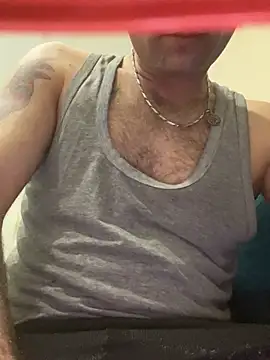mustican422 online show from February 2025 07:57:02 PM