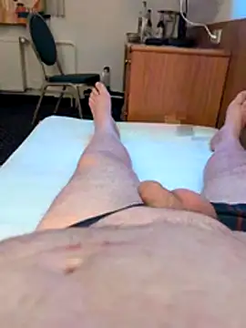 Mariomario0565 online show from October 2025 07:37:01 PM