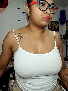 chalohott online show from November 2025 08:47:01 AM