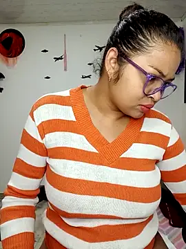 chalohott online show from November 2025 09:35:02 AM