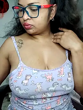 chalohott online show from November 2025 09:43:01 AM