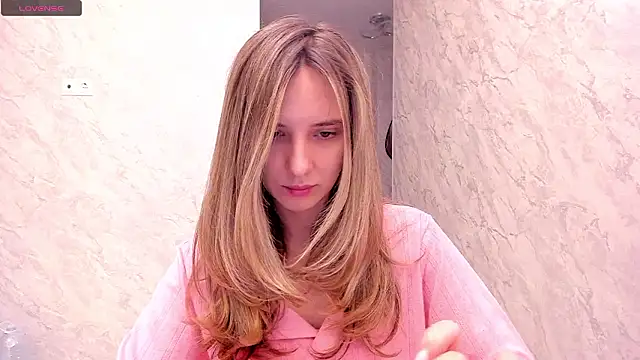 Snapshot of PatriciaBlairs chatting on February 2026 03:25:02 PM PatriciaBlairs online show from February 2026 03:25:02 PM