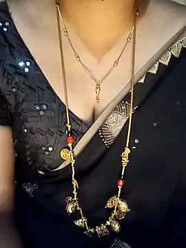 tuttifrutti17 online show from December 2024 05:18:02 PM