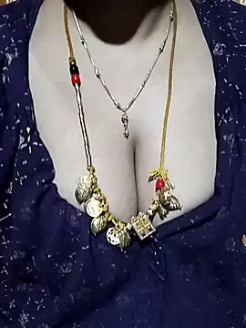 tuttifrutti17 online show from September 2025 06:14:01 PM