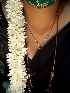 tuttifrutti17 online show from February 2025 05:23:02 PM