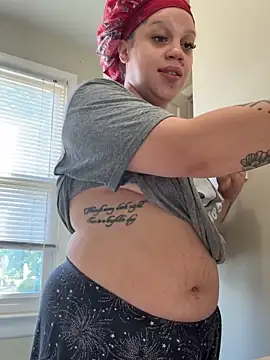 QueenNuttCollector online show from May 2026 12:33:02 PM