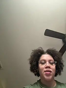 QueenNuttCollector online show from March 2026 05:17:01 PM