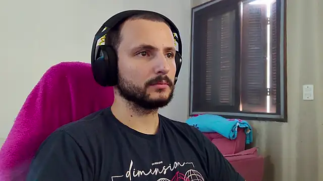 iurytx online show from February 2026 12:01:02 PM