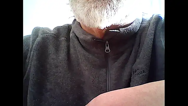 xcimeru online show from November 2025 01:16:02 PM