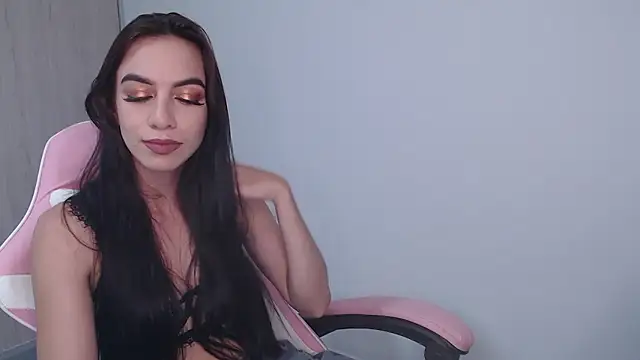 angel girl0610 online show from January 2026 09:10:02 PM