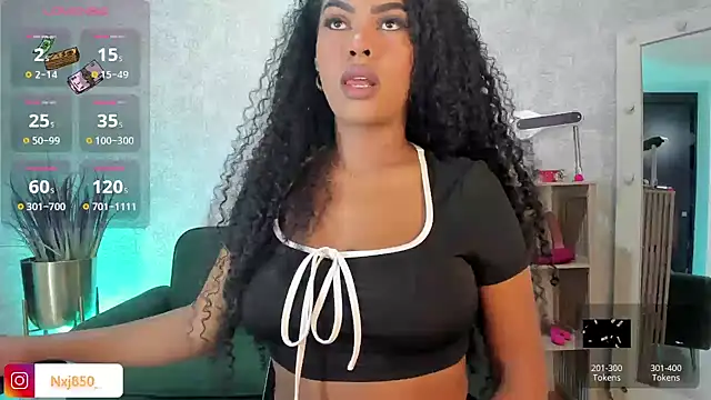 HOTBLACKANDWHITE2 online show from October 2025 02:10:02 AM