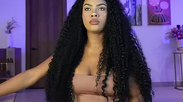 HOTBLACKANDWHITE2 online show from June 2026 02:33:02 AM