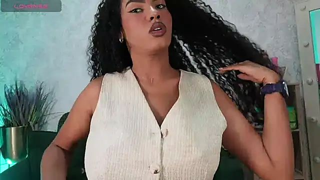 HOTBLACKANDWHITE2 online show from April 2026 03:55:01 AM