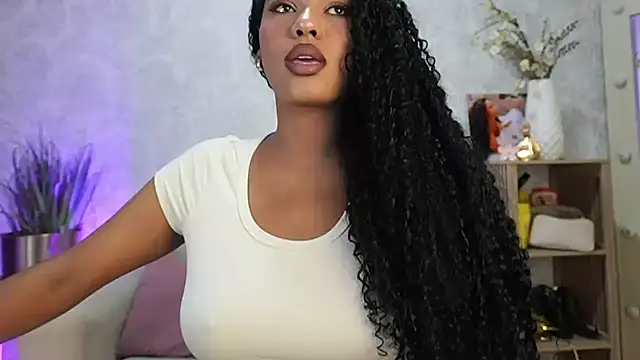 HOTBLACKANDWHITE2 online show from May 2026 10:42:02 PM