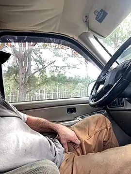 Themechanic420 online show from November 2025 05:46:01 PM