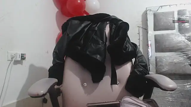 toxxxic cams online show from February 2026 04:09:02 AM