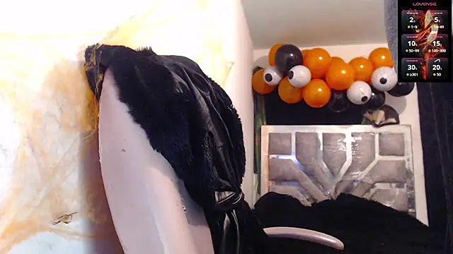 toxxxic cams online show from October 2025 06:38:01 AM