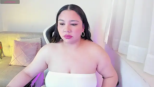 Snapshot of ambar-wells chatting on May 2026 06:47:02 PM ambar-wells online show from May 2026 06:47:02 PM