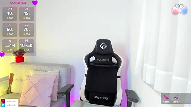 ambar-wells online show from November 2025 06:08:01 PM