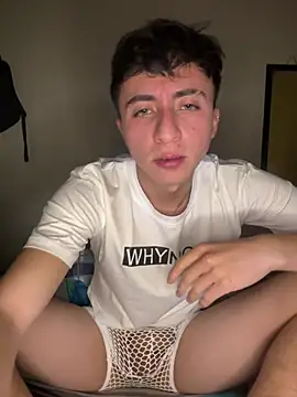 CamiRojas boy online show from July 2026 03:37:01 AM