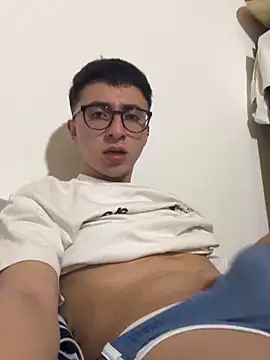 CamiRojas boy online show from April 2026 03:53:01 AM