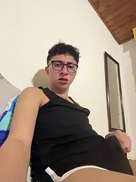 CamiRojas boy online show from June 2026 04:07:02 AM