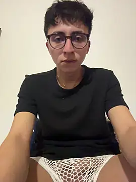 CamiRojas boy online show from October 2025 03:27:01 AM