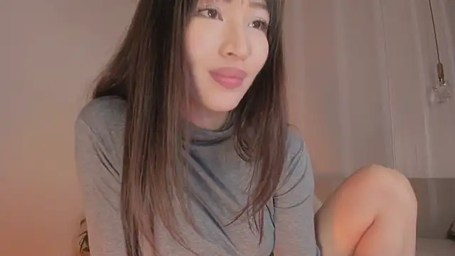 kawaii mia online show from April 2026 01:43:01 AM