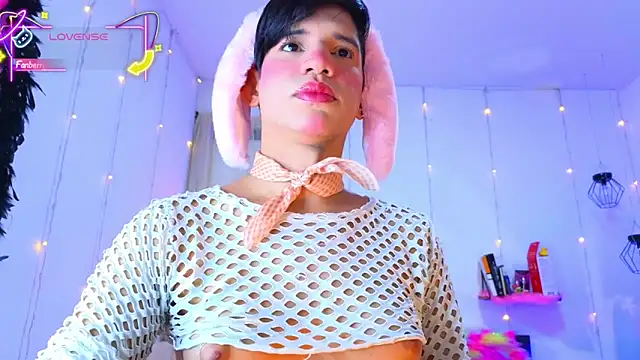 Ariel Femboy  online show from February 2026 04:00:02 AM