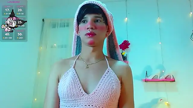 Snapshot of Ariel_Femboy_ chatting on February 2025 03:56:01 AM Ariel Femboy online show from February 2025 03:56:01 AM