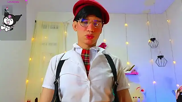 Snapshot of Ariel_Femboy_ chatting on March 2025 04:01:01 AM Ariel Femboy online show from March 2025 04:01:01 AM
