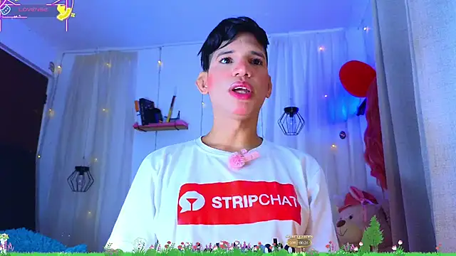 Ariel Femboy  online show from March 2026 01:56:01 AM