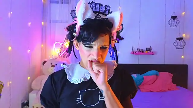 Snapshot of Ariel_Femboy_ chatting on November 2025 05:10:02 AM Ariel Femboy online show from November 2025 05:10:02 AM