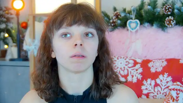 Snapshot of ElisabethDavis chatting on December 2025 05:17:02 PM ElisabethDavis online show from December 2025 05:17:02 PM